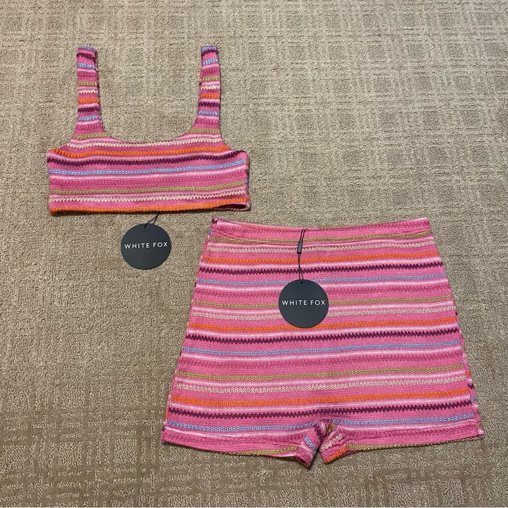 NWT {White Fox Boutique} Show Them Love Crop Top + Booty Shorts | Bubblegum - L